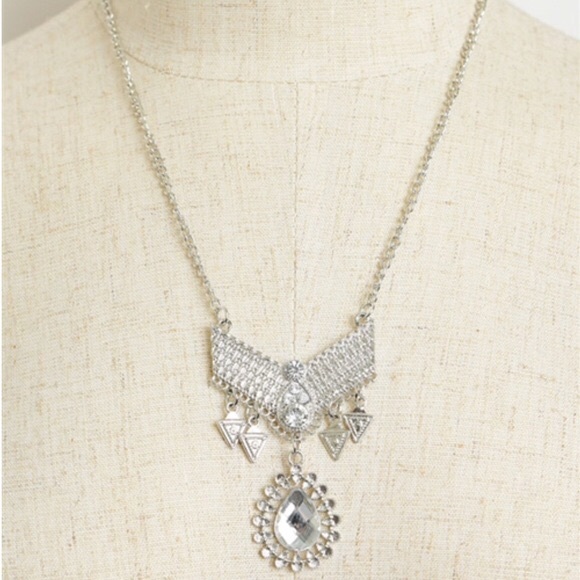 ⭐️Discount Shipping⭐️ Multi Stone Design Drop - Picture 3 of 5